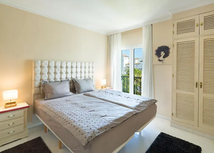 Luxury 5* 3 Beds In Playas Del Duque, Puerto Banus * Marbella