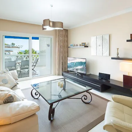 Luxury 5* 3 Beds In Playas Del Duque, Puerto Banus 公寓 *